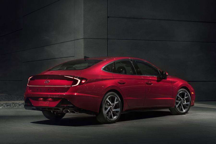  Hyundai Sonata 2019 года  (NA) (фото 2 из 42)